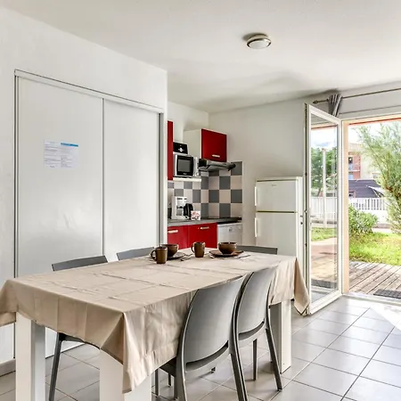 Apart Otel Vacanceole - Les Demeures De La Massane -